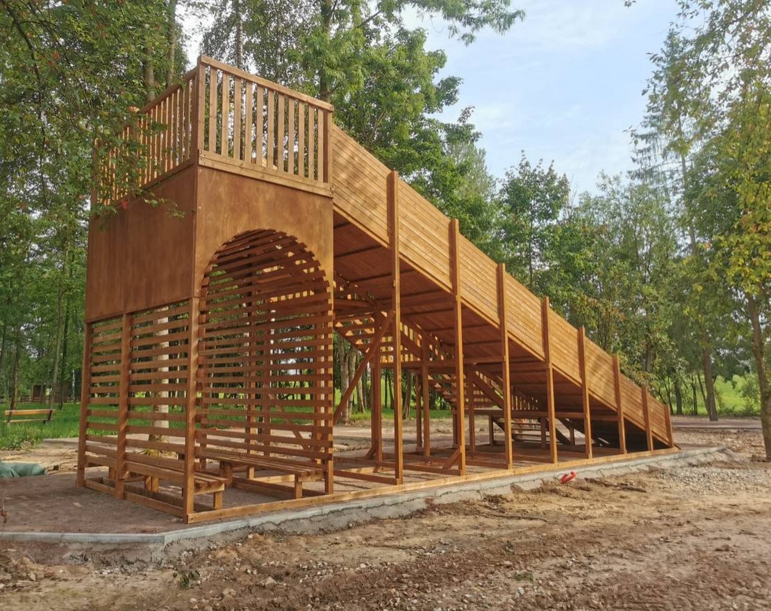 Зимняя деревянная заливная горка Морозко 12м Макси - вид 4